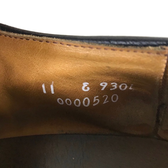 Allen Edmonds Black Oxford Shoe - 11 - Picture 8 of 8